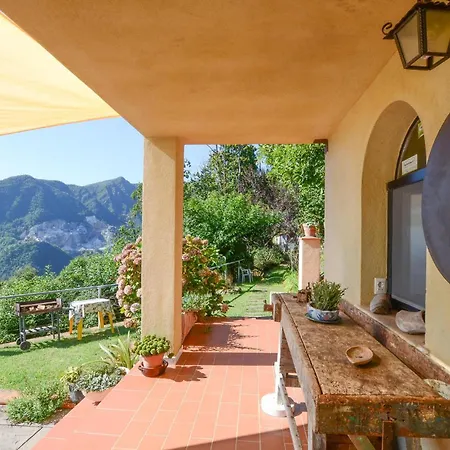 Holiday home Pet Friendly In Giustagnana With Wifi *