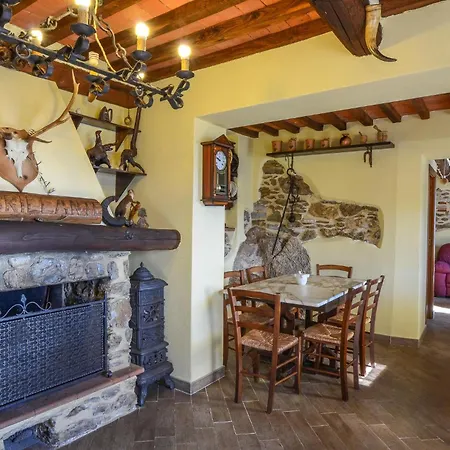 Pet Friendly In Giustagnana With Wifi Holiday home