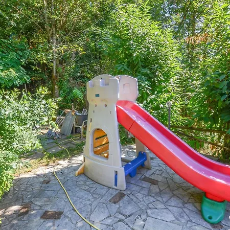 Pet Friendly In Giustagnana With Wifi Holiday home